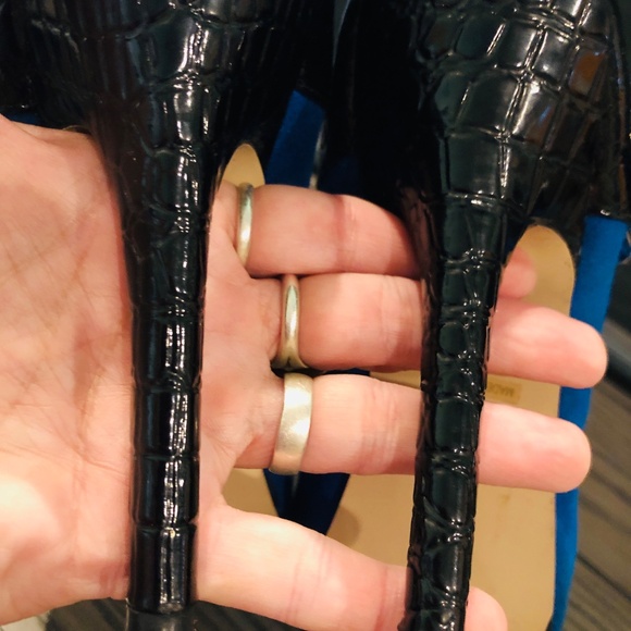 BAMBOO Blue Fx Suede & Black Patent Whimsy Goth Buckle Mary Jane High Heels~7 - Picture 11 of 14